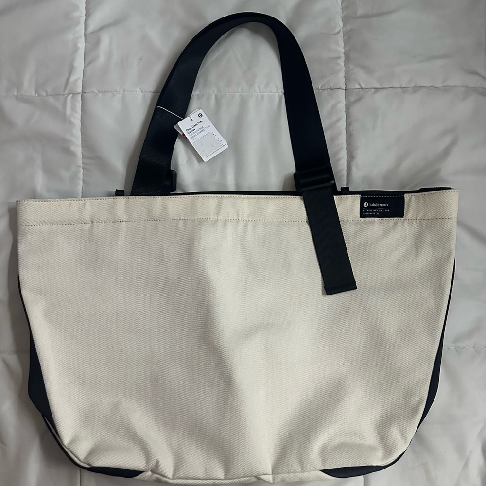 Lululemon Beige and Black Tote Bag